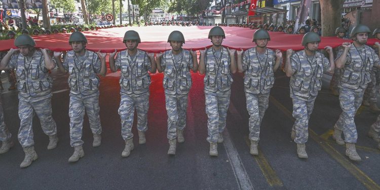 7’den 77’ye coşku