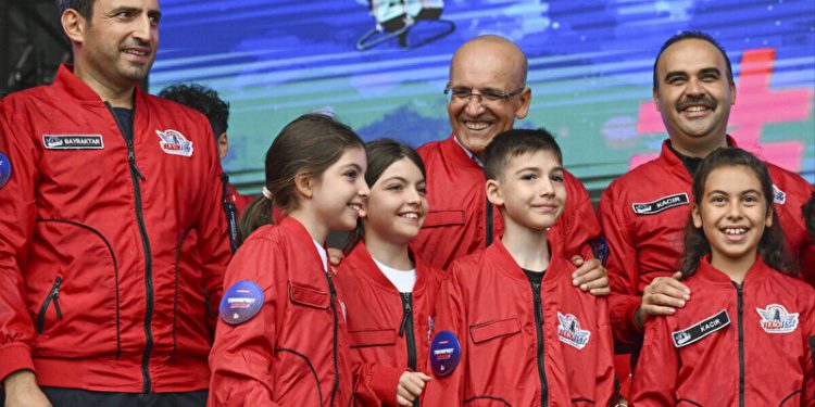 Bakan Şimşek’ten Kızılelma vurgusu