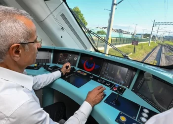 Bakan Uraloğlu: YHT hizmeti alan il sayımız 52’ye çıkacak