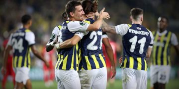 Fenerbahçe UEFA Konferans Ligi gruplarına galibiyetle başladı