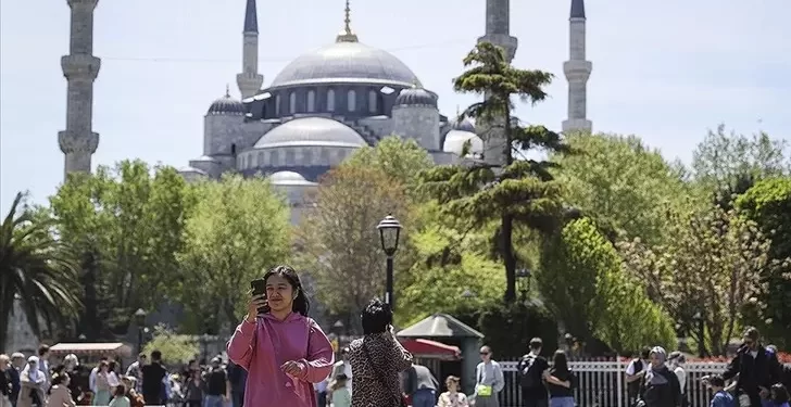 İstanbul’a bu yıl 11 milyon 524 bin turist akın etti