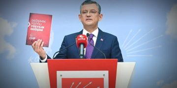 Özgür Özel CHP Genel Başkanlığı’na adaylığını açıkladı