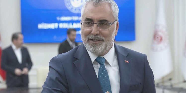 Bakan Işıkhan: 637 bin 312 gencimizin istihdamını destekliyoruz