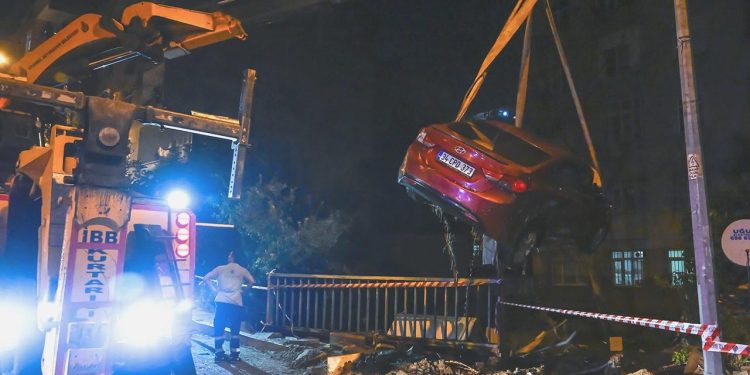 Bakan Yerlikaya: Ziyan tespitine başladık