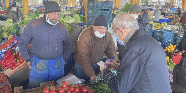 Birleşik Kamu-İş Konfederasyonu: Yoksulluk hududu 42 bin TL’ye dayandı