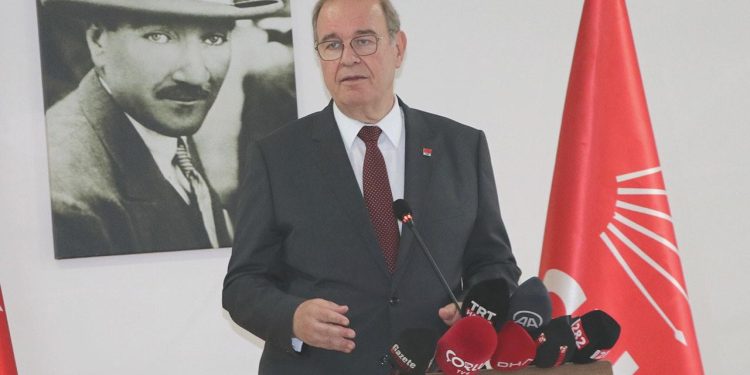 CHP’li Öztrak, Cumhurbaşkanlığı seçimini yorumladı: Bir de bardağın dolu tarafı var
