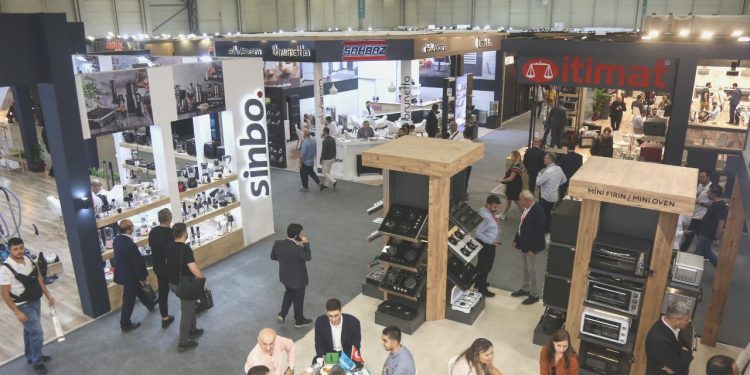 Dünyanın en büyük 3’üncü züccaciye fuarı İstanbul’da kapılarını açtı