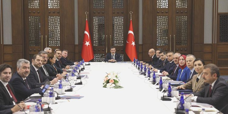 EKK toplantısı sona erdi: TL’yi destekleyici adımlar ele alındı