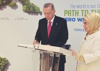  Erdoğan Global Sıfır Atık Düzgün Niyet Beyanı’na birinci imzayı attı