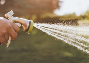 İBB’den kuraklığa karşı yeni atılım: Bahçe ve peyzaj abonelerinin suyu kesildi