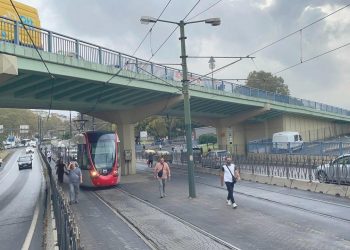 İstanbul’da tramvay arızası yoğunluk yarattı