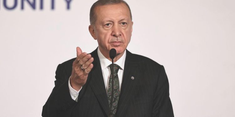 İsveç’te Cumhurbaşkanı Erdoğan’a provakasyon düzenlendi