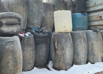 İzmir Aliağa Limanı’nda 51 ton kaçak akaryakıt ele geçirildi