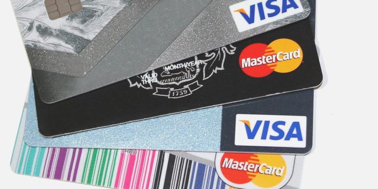 Kredi ve kartta takibe düşenlerin sayısı yüzde 52 arttı