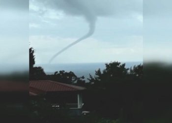 Ordu’nun Gülyalı ilçesinde hortum meydana geldi