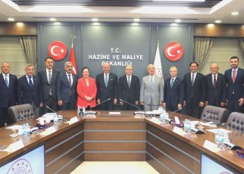 Sanayicilerin meseleleri Şimşek’in önünde