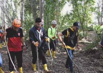 Selde kaybolan bebek için arama çalışmaları sürüyor