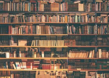 TSKB, sarsıntıdan etkilenen 11 vilayette kütüphane açıyor