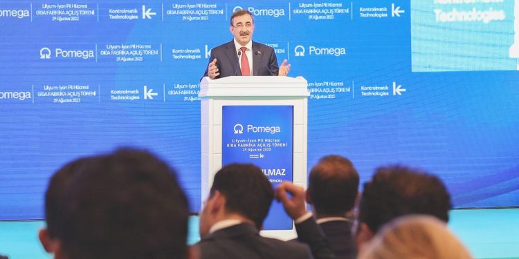 Yılmaz: 7 milyar dolarlık cari açığımız düşecek
