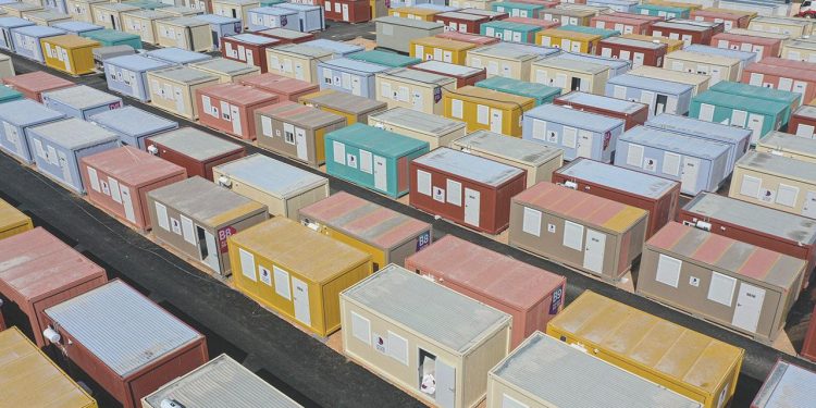 Zelzele bölgesinde 186 bin 239 konteyner kuruldu