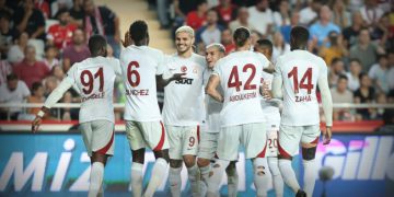 Galatasaray deplasmanda Antalyaspor’u yendi
