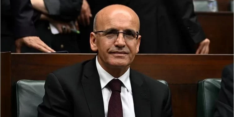 IMF; daha az cari açık öngördü, Bakan Şimşek; döviz rezerv artış sözü verdi