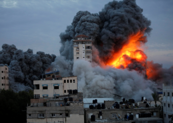 İsrail Gazze’yi gece boyunca bombaladı