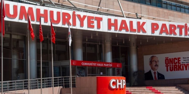 Milletin cebinden para çıkmayacak denmişti. O proje kara deliğe dönüştü