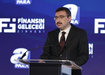 SPK Başkanı Gönül: Tüyo ve duyum ile değil, şirketlerin finansal tablolarını inceleyerek yatırım yapın!