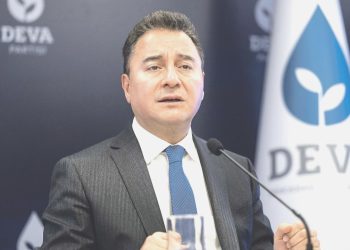 Babacan: Milyonlarca insanın toplu cezalandırılması insanlığa sığmaz