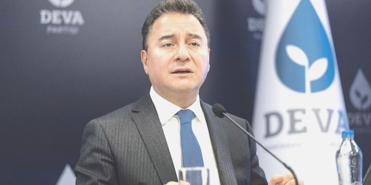 Babacan: Milyonlarca insanın toplu cezalandırılması insanlığa sığmaz