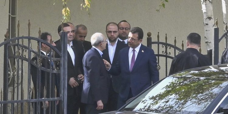 CHP Genel Lideri Kılıçdaroğlu, İmamoğlu ile görüştü