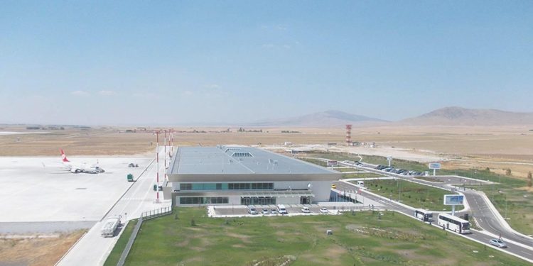 CHP raporu: Zafer Havalimanı’nda yolcu garantisi 1 milyon, kullanan 70 bin