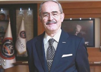 “Cumhuriyet, insanları bir ortada tutan temel harçtır”