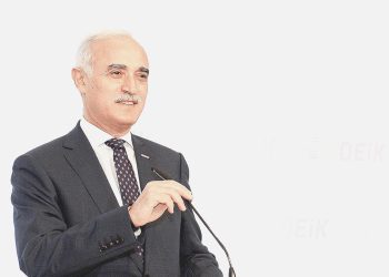 DEİK Lideri Nail Olpak: Cumhuriyetimizin gelecek yüzyılında iş dünyasına büyük misyon düşüyor