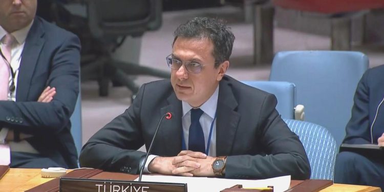 Dışişleri’nin yeni sözcüsü Öncü Keçeli