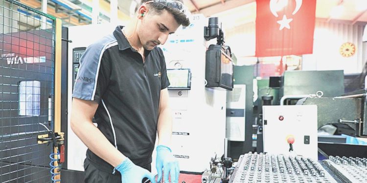 Endüstride kapasite artışına ‘nitelikli istihdam’ bariyeri