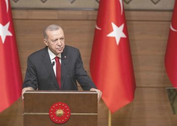 Erdoğan: Boğazdaki geçit merasimi stratejik bildiriler içeriyordu