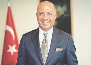 İkinci yüzyıla uğraş ruhuyla hazırız