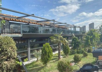 İstanbul’da restorana uzun namlulu silahlarla akın