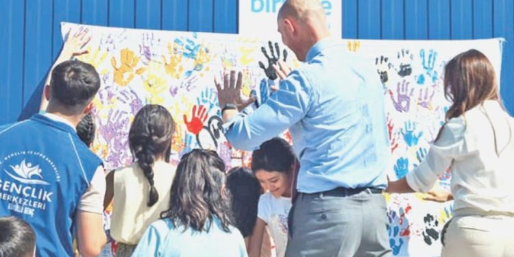 Malatya’da çocuklara ‘umut olmak’ için Rönesans-UNICEF ile el ele verdi