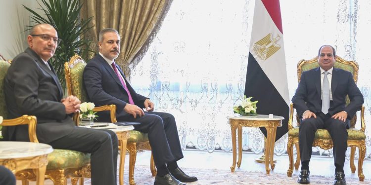 Mısır ile Türkiye’den Gazze’ye yardım diplomasisi