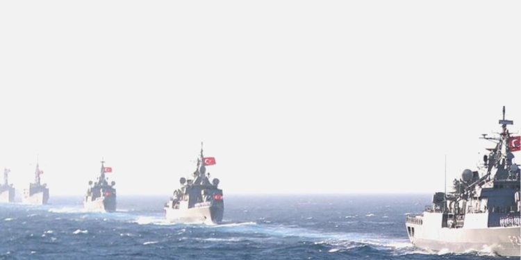 MSB duyurdu: İstanbul Boğazı’nda 100 savaş gemisiyle geçit yapılacak