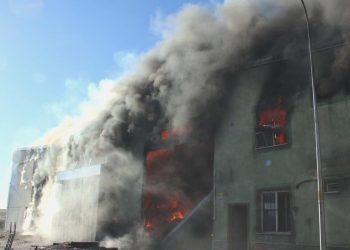 Niğde’de geri dönüşüm tesisinde çıkan yangın söndürüldü