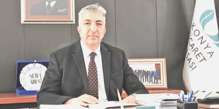 Omuz omuza kurulan bir yapıtı emanet aldık