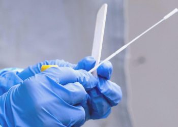 PCR testini reddeden çalışan haklı bulundu