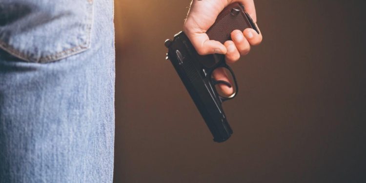 Ruhsatsız silah operasyonunda 928 gözaltı