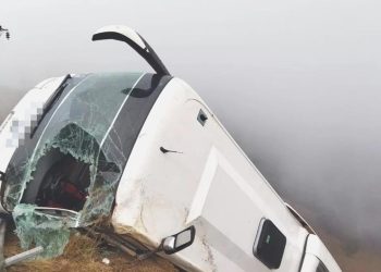 Şanlıurfa’da otobüs devrildi: 2 meyyit, 25yaralı