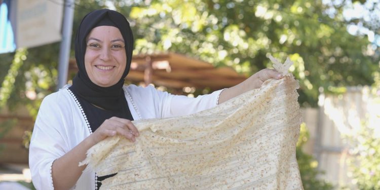 Sarsıntı bölgesindeki bayan üreticilerden 100’üncü yıl dayanışma paketi