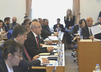 Şimşek: Kimseden para talebinde bulunmadık